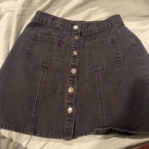 black BDG skirt size small